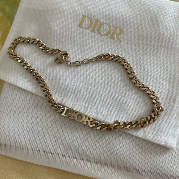 ❌SOLD OUT❌Dior Champaign Gold Spelled Logo Chain Choker - Picture 8 of 11